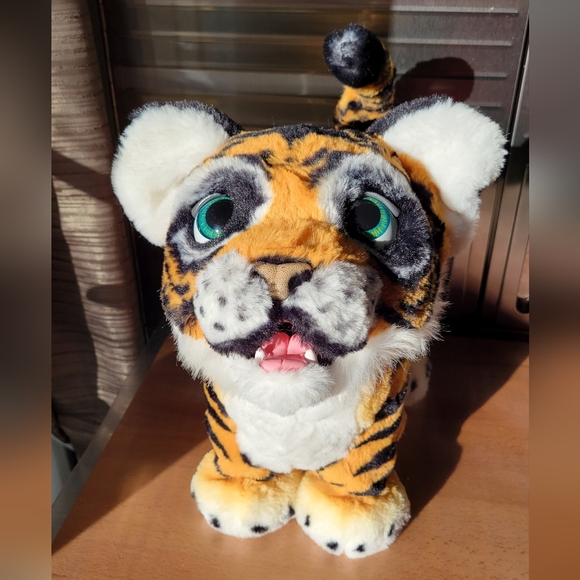 2016 FurReal Friend Roaring Tyler Playful Tiger Interactive Toy Kids HAS… - Picture 1 of 15